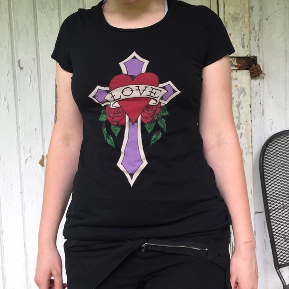 SOLD Ed hardy y2k lovers tee - Picture 2 of 5